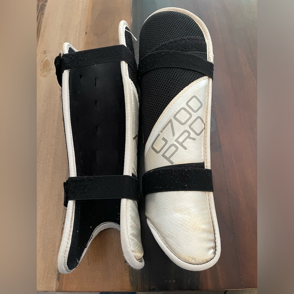 Grays Size Medium Field Hockey Shin Guards with velcro strip.